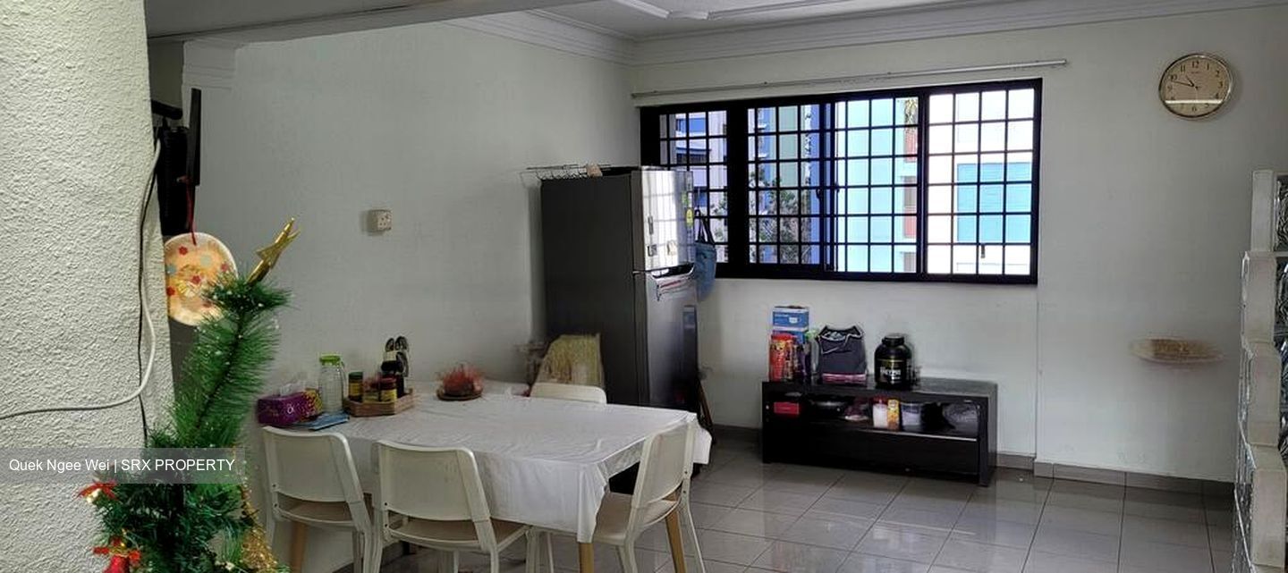 Blk 210 Tampines Street 23 (Tampines), HDB 5 Rooms #430379531